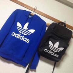 あちゃ様専用 アディダス パーカー バックパック セットのサムネイル
