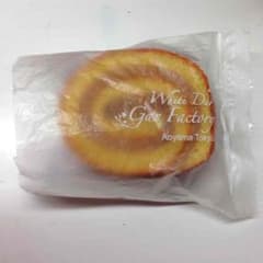ロールケーキ スクイーズのサムネイル