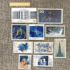 2488【消印有：海外切手(ドイツ)】 ブルーデザイン切手10枚 コラージュ