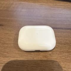 Apple 正規品 AirPods Pro 1 ワイヤレス充電ケース付き 本体のサムネイル