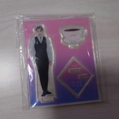 SEVENTEEN ジュン アクリルスタンド - メルカリ