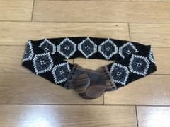ラスト1品★未使用品【MLサイズ】白＆黒！ストレッチベルト【ビーズ】のサムネイル