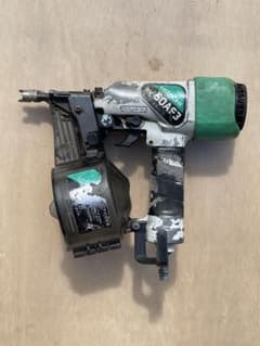 日立工機　常圧釘打機　NV50AF3 ジャンク品のサムネイル