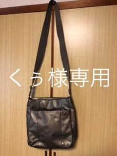 adidas スポーティショルダーバッグのサムネイル