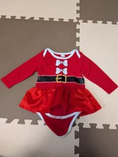 SHEIN ロンパース ミニーちゃん クリスマス 6-9Mのサムネイル