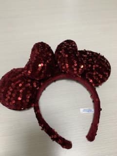 ディズニー赤スパンコールカチューシャ ベロアのサムネイル