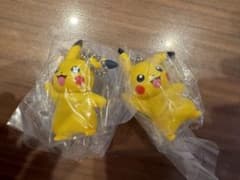 ピカチュウ キーホルダー2個セットのサムネイル