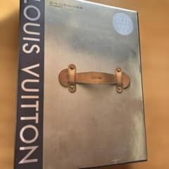 LOUIS VUITTON本　ルイ・ヴィトン華麗なる歴史　ハードカバー　日本語版 LOUIS VUITTON本 ルイ・ヴィトン華麗なる歴史 ハードカバー 日本語版