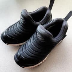 18cm NIKE ダイナモフリー　黒のサムネイル
