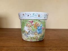 ピーターラビットBeatrix Potter フラワーポット ピーターラビットBeatrix Potter フラワーポット - メルカリ