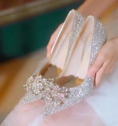 【新品】ウェディングシューズ　ヒール6cm シルバーカラー　結婚式　前撮り