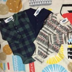 新品☆OLD NAVY☆３枚セット☆長袖ロンパースのサムネイル