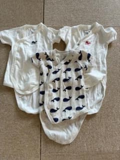 PETIT BATEAU ロンパース 3枚セット クジラ柄のサムネイル