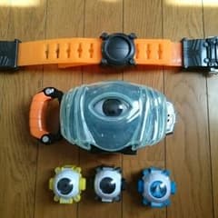 仮面ライダーゴーストベルト  ゴーストドライバーとアイコンのセットのサムネイル