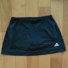 adidas テニスウエアのサムネイル