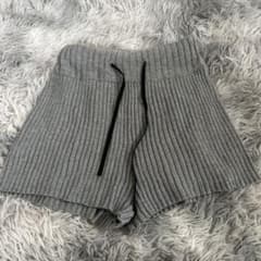 グレー リブ編み ショートパンツのサムネイル