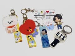 BT21 BTS 防弾少年団 アクリルキーホルダー 6個セットのサムネイル