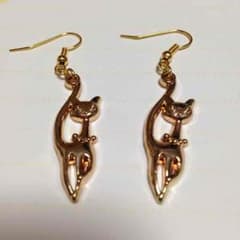 ネコピアス・ハンドメイドのサムネイル
