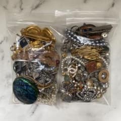 A*e様 遺品整理　まとめ売り　アクセサリー 遺品整理アクセサリーまとめ売り - メルカリ