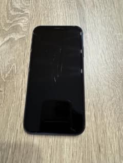 iPhone XR 128GBのサムネイル
