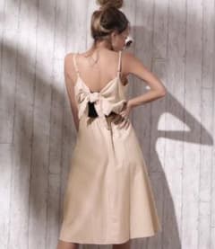 ★SALE★ anap mimpi バックリボンワンピース ベージュのサムネイル