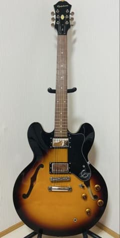 Epiphone Dot VS セミアコ サンバースト 純正ソフトケース付のサムネイル