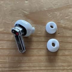 【値下げ】nothing ear 1 イヤホン右のみのサムネイル