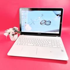 バッテリー良好‼️VAIOノートパソコン✨️薄型ホワイト✨️Win11カメラ