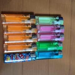 使い捨てライターのサムネイル