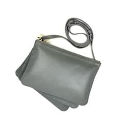 【良品】セリーヌ　ショルダーバッグ　トリオ　ゴールド金具　レザー　グレー