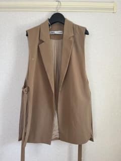 ZARA ジレのサムネイル