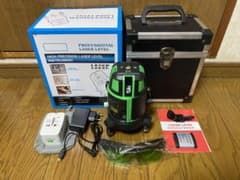 【新品未使用】レーザー墨出し器のサムネイル