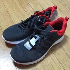 26.5 ラスト1点 新品 アディダス ランニングシューズのサムネイル