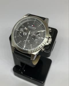 新品】TOMMY HILFIGER LANCE デイデイト ブラック - メルカリ