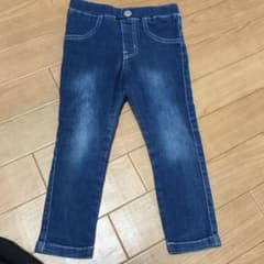 お安く出品します！ストレッチあり！スキニー　デニムパンツのサムネイル