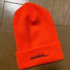 ニット帽のサムネイル