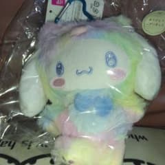 シナモロール レインボー ぬいぐるみポーチのサムネイル