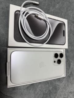 IPHONE 15PROMAX 256GB ホワイトチタニウムのサムネイル