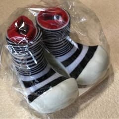 歩き始めの赤ちゃんのトレーニングシューズ ベビーフィートのサムネイル