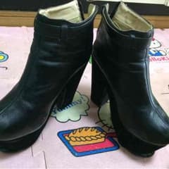 ハイヒール パンプスのサムネイル