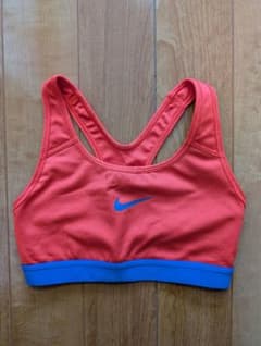 Nike スポーツブラ 　Sサイズのサムネイル