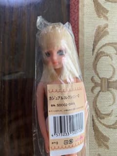 リカちゃん人形のサムネイル