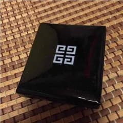 みづき様専用☆ジバンシーメイクセットのサムネイル