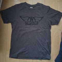 エアロスミス　AEROSMITH ユニクロコラボtシャツ バンドtシャツのサムネイル