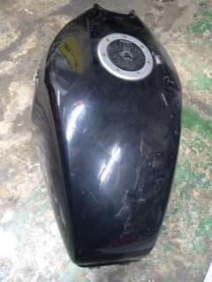 ゼファー400 タンクのサムネイル