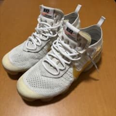 Off-white × Nike Air Vapormax "White"のサムネイル