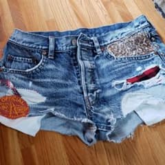 RNA SWEAT デニムショートパンツ ダメージショーパンリメイク風のサムネイル