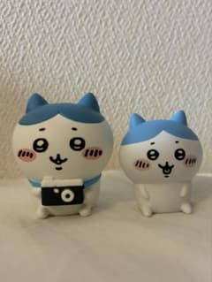 ちいかわ　ハチワレ フィギュア 2体セットのサムネイル