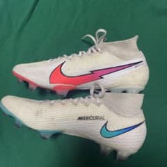 NIKE ナイキのサムネイル