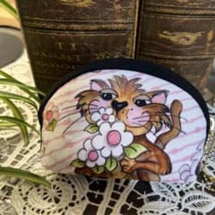 ロラライハリス ハンドメイド ポーチ 猫イラスト - メルカリ